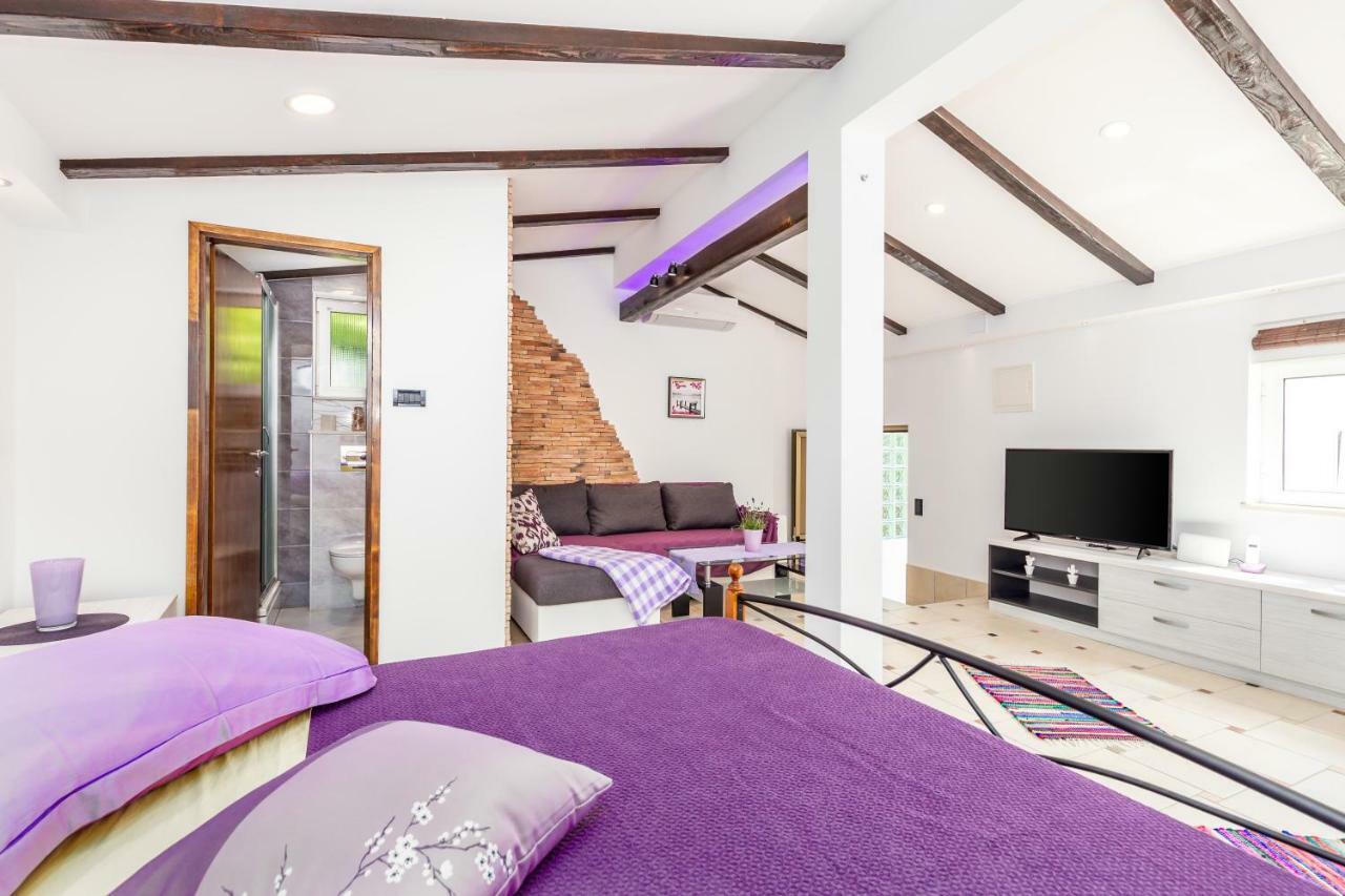Hrvatin Apartment