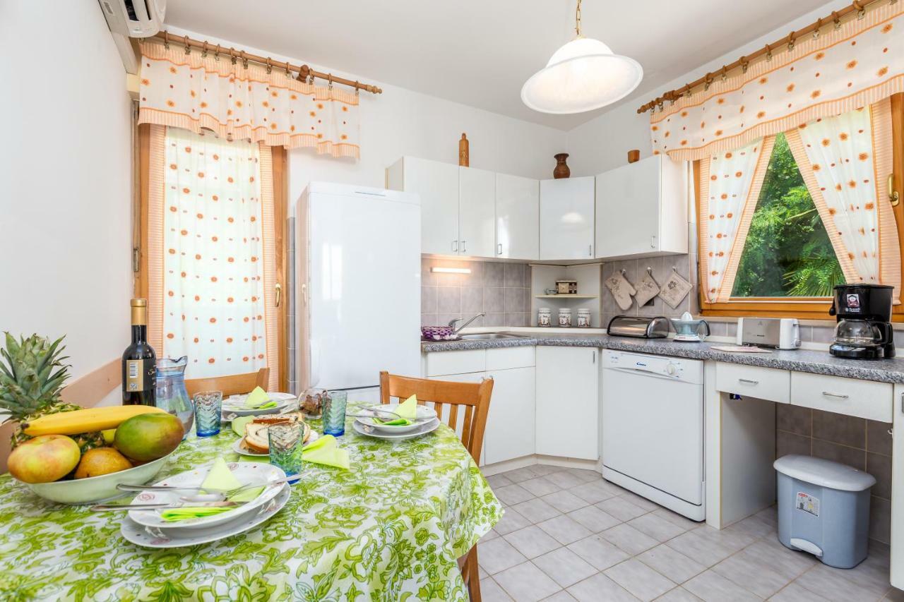 Hrvatin Apartment *